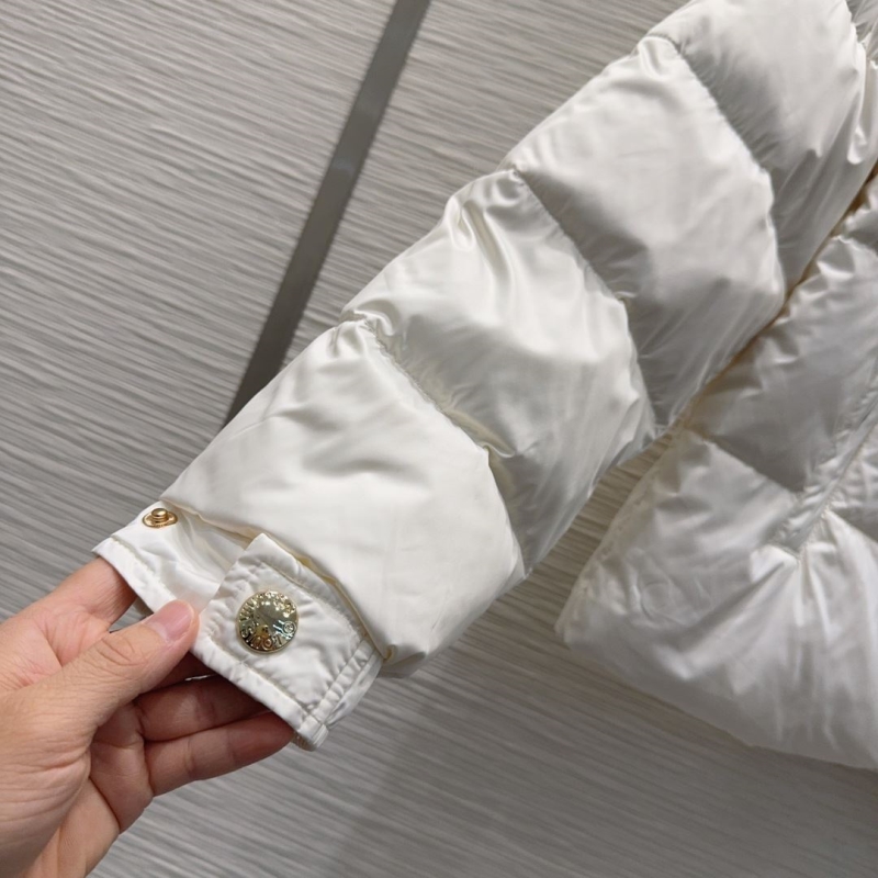 l0vis Vvtt0n down jacket